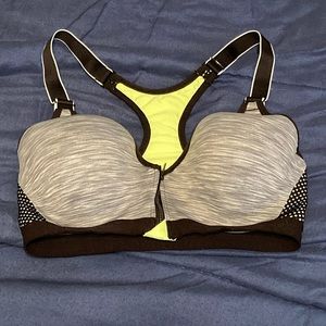 MaidenForm Sports Bra